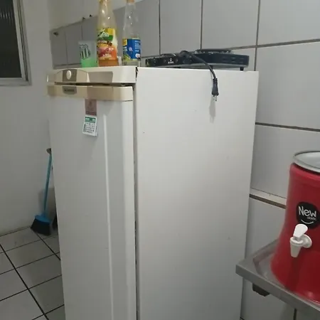 Apartamento Com Cama Casal E Solteiro E Banheiro Privativo